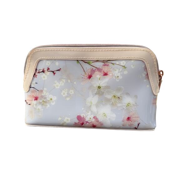 Ted Baker London Make Up Case 10.5"W 6"T 3.25" D - Picture 7 of 8